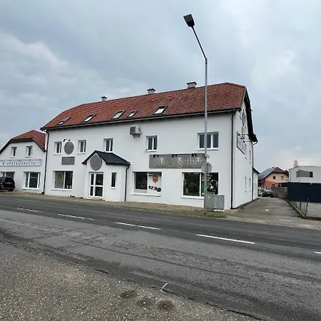 Ratzersdorfer Seen In 3100 Lägenhet *